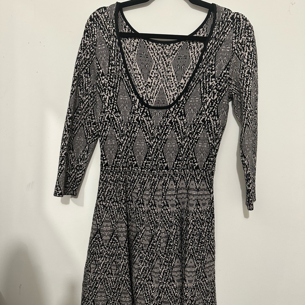 Zara Monochrome Geometric Long Sleeve Dress